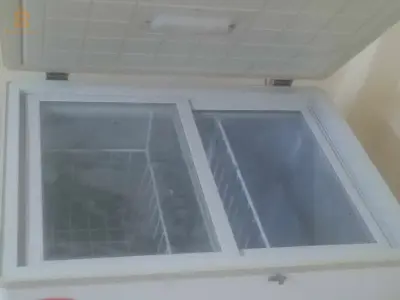 ثلاجة