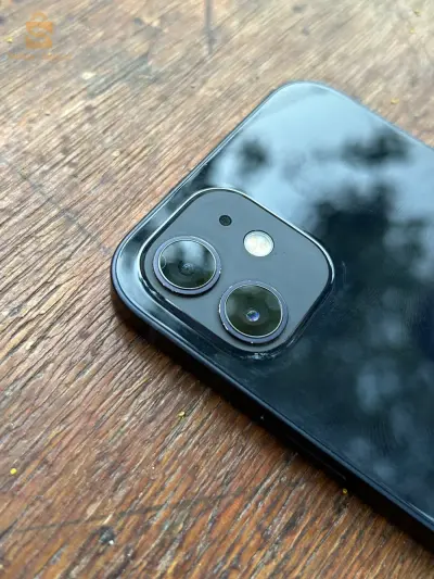 iPhone 12