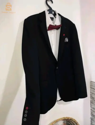 costume homme ZARA  pour mariage ou une soirè