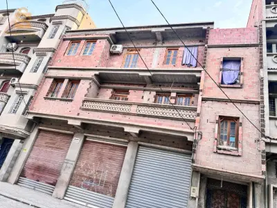 Maison à vendre à Batna  Centre-ville avec un contrat notarié
