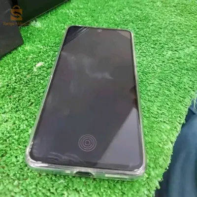 هاتف جديد للبيع بكامل معداته