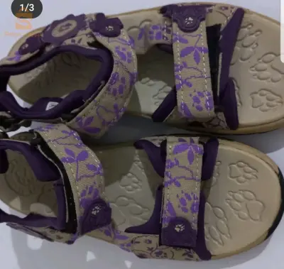 صندالة للبنات