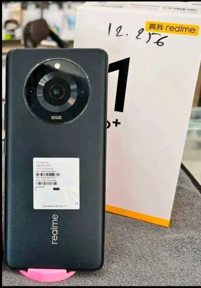 Realmi 11 pro plus
