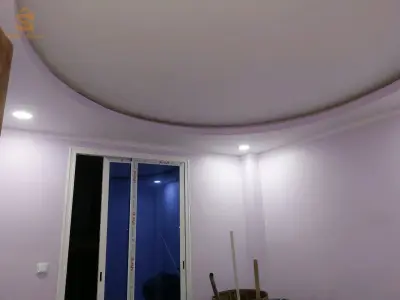 à vendre un appartement  au 2 étage avec acte individuel à rais hamidou esnouber