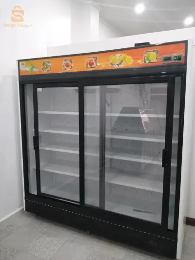 عتاد صوالح بيتزيريا أو مطعم أو سوبرات
