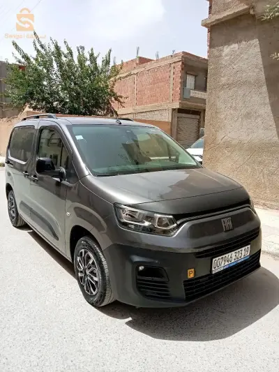عين لحجر