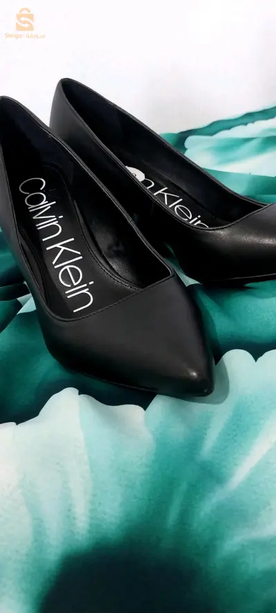 Escarpins calvin Klein original neuf jamais porté venu des USA