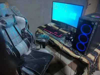 gaming monitor 27 inches curve 165 hz