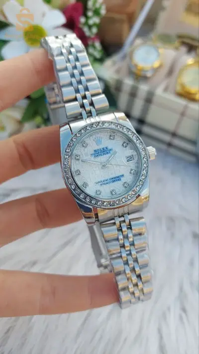 😍 معشوقة الجماهير 😍
ROLEX  📆 نساء 🥰