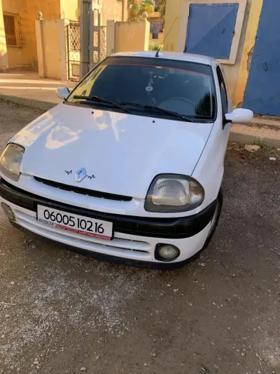 خميس مليانة