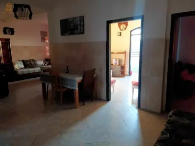 طابق 5 سلالم