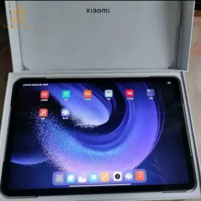 Mi pad 6 pro 8/128نبيع و لا نبدل ب oneplus 12r