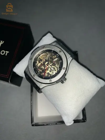 une montre moteur hublot top qualité 🤩⌚️