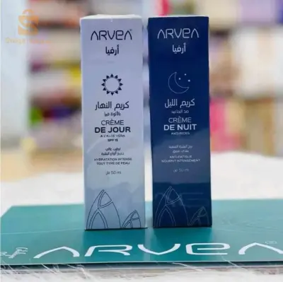 "استكمل روتينك الجمالي باختيار كريم الوجه المناسب لكل من النهار والليل - احصل على بشرة مشرقة ومتألقة!"