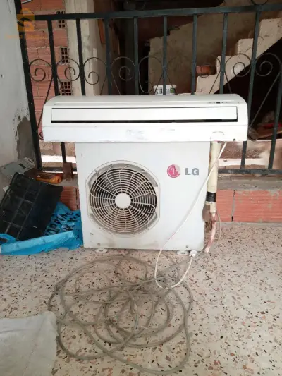 مكيف LG 12
