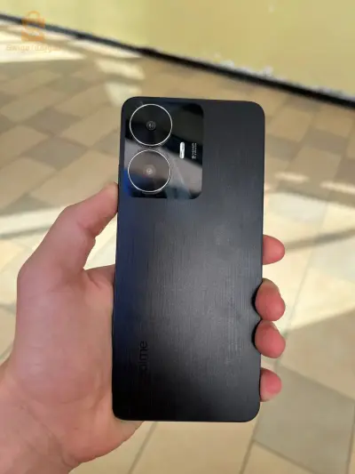 Realme c55