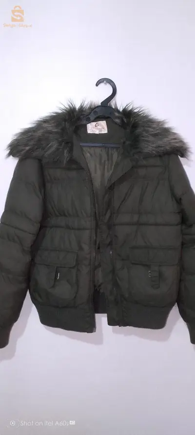 veste 
taille L
sans capuche