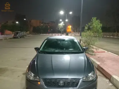 ابيزا ستيل. بلوس