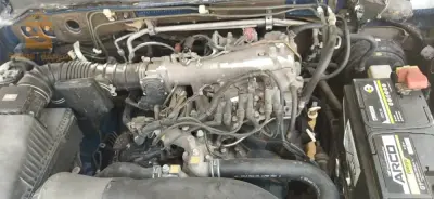 pajero V6 essence   2002