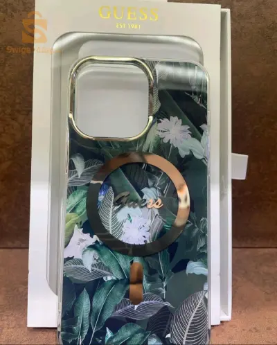 Coque de iphone 15 pro max
Coque Guess 6000 da
Modèle imprimer 1000 da