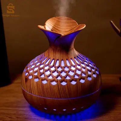 موزع روائح الزيوت العطرية سعة 300 مل مع 7 مصابيح LED ملونة