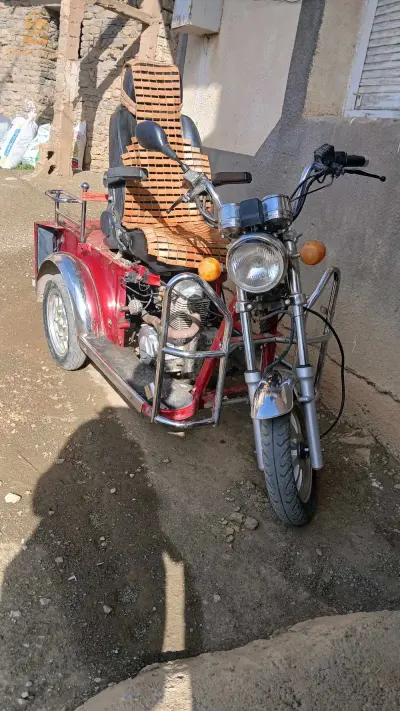 moto vms handicapées 200cc
