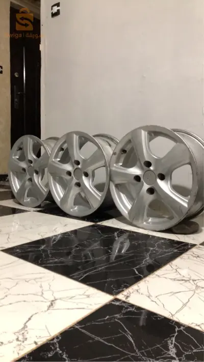 عجلات