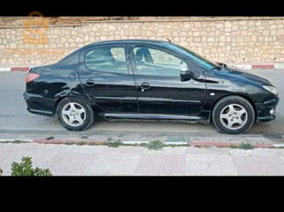206 sedan