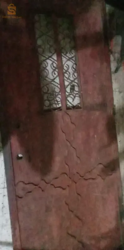 باب حديد