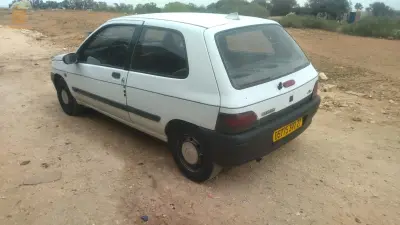 clio japonia 1.9