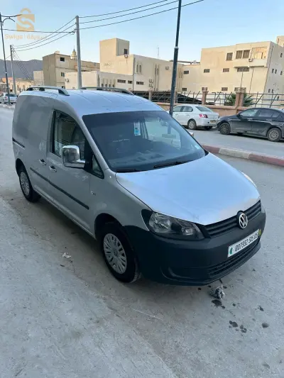 fiha farwa sgira fl kabou wl botkas 00 awada 00 sbiga 
0672360418
