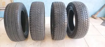 عجلات في حالة جيدة 205.70.R15