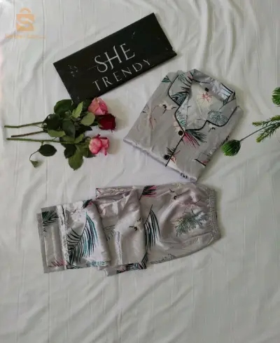 بيجاما ساتان SHEIN