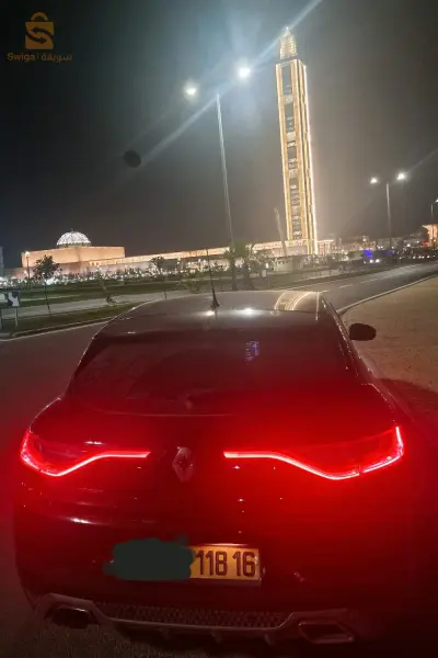 RENAULT MEGANE 4
