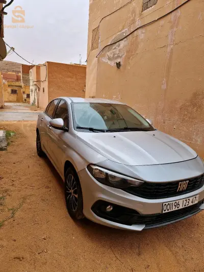 Fiat tipo 2023 moteur 1.6