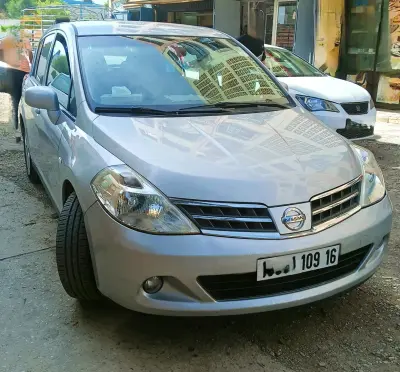 Nissan Tiida tekna