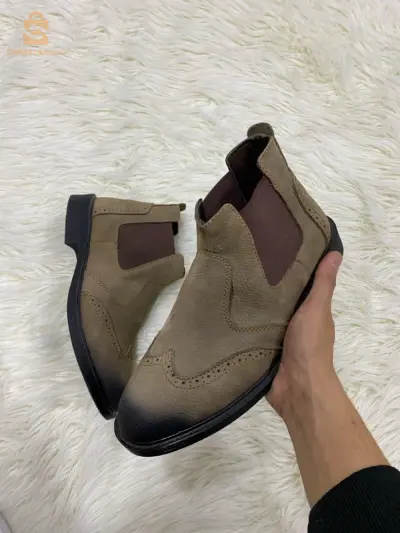 بوتس شتاء طبي  جلد حقيقي للطلب اتصل على الرقم 0665665310