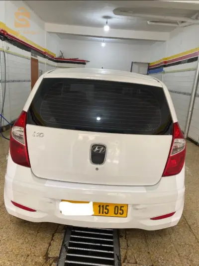 i10