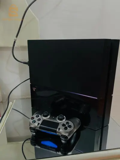 ps4 fat 500gb fih reded 2 m3amer 0796539100