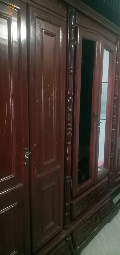 Armoire de chambre