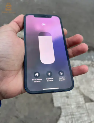 iPhone 12