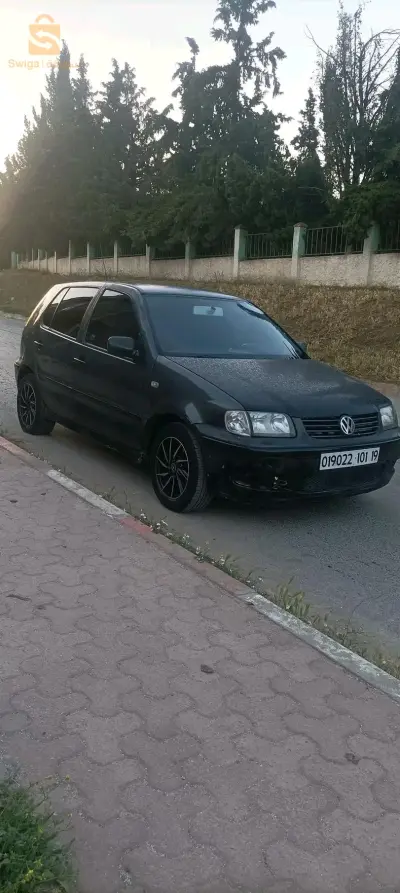 للبيع ولا تبراز  بولو بوليس سيري 2001  لاتوت متور 1.4 tdi راها أنبان بيالا  مافيهاش أكسيدو غير ليروتوش لي شاري0659020013