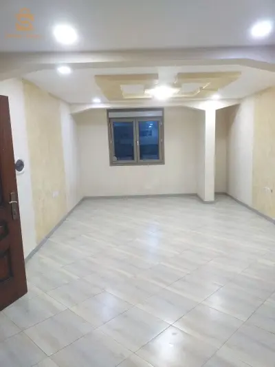 location f2 1er étage quartier bayada haraoua alger
