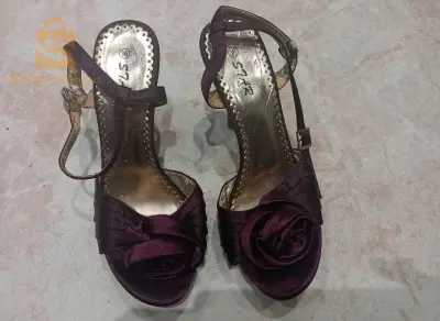 sandale a talons
