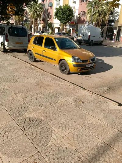 300 عين الدفلى