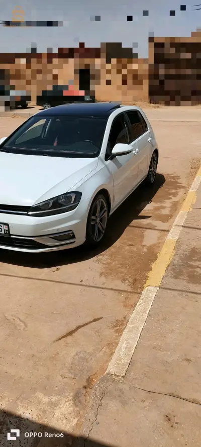 فولكس واجن Golf 2019 3 الاغواط