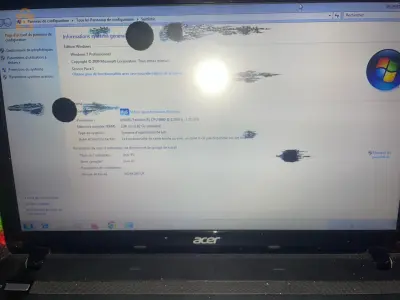 جهاز كومبيوتر محمول