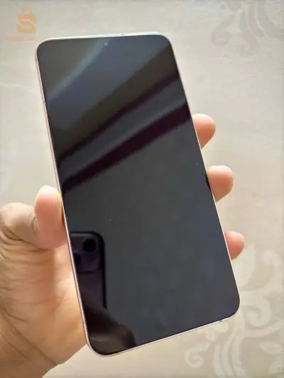 s22 plus