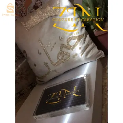 وسائد ديكور بالاسم ولا الموتيف اختياري