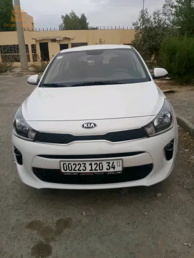 a vendre kia rio 4 emme generation